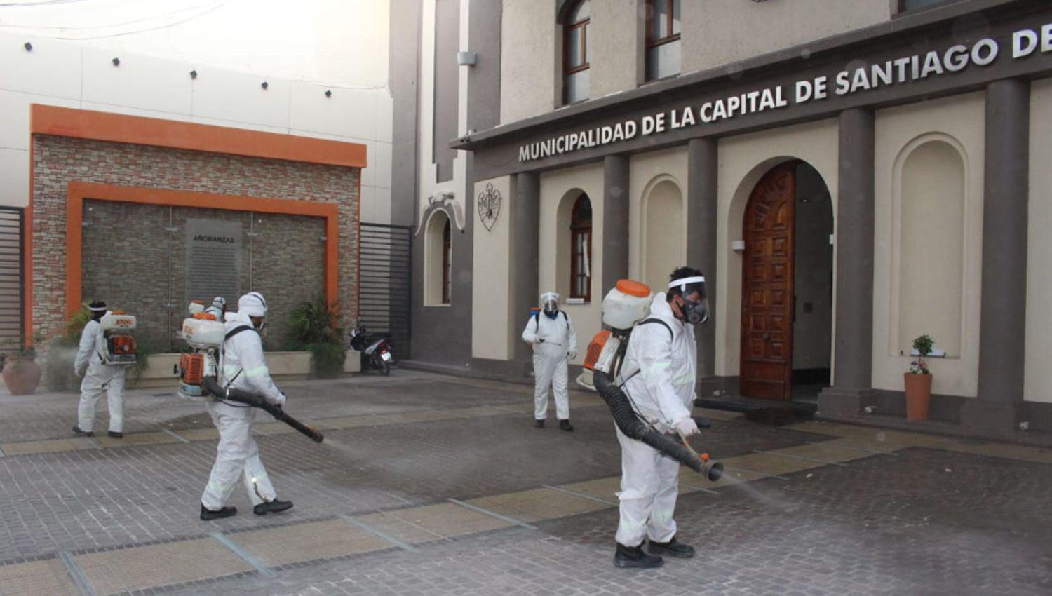 La Municipalidad de la Capital realizoacute la sanitizacioacuten de edificios puacuteblicos