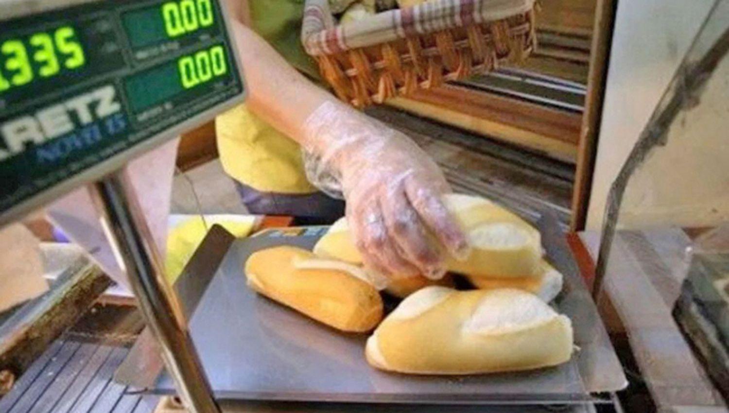 Panaderos indican suba del 7-en-porciento- en el precio de la harina