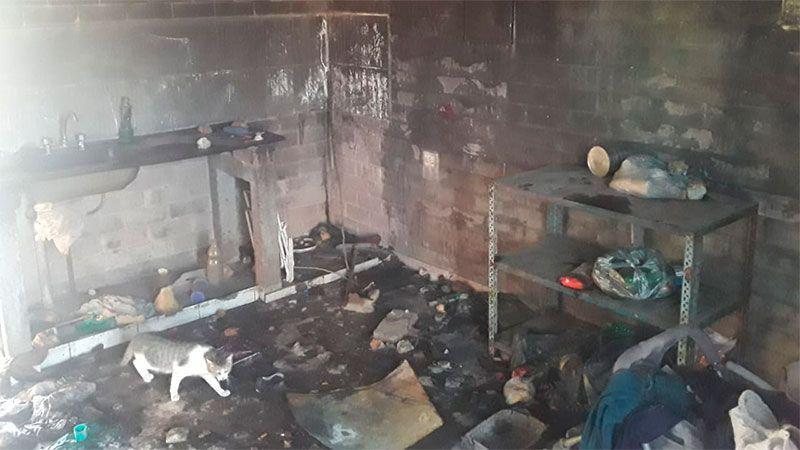 Barrio Beleacuten- familia de salvoacute de milagro al incendiarse una casa