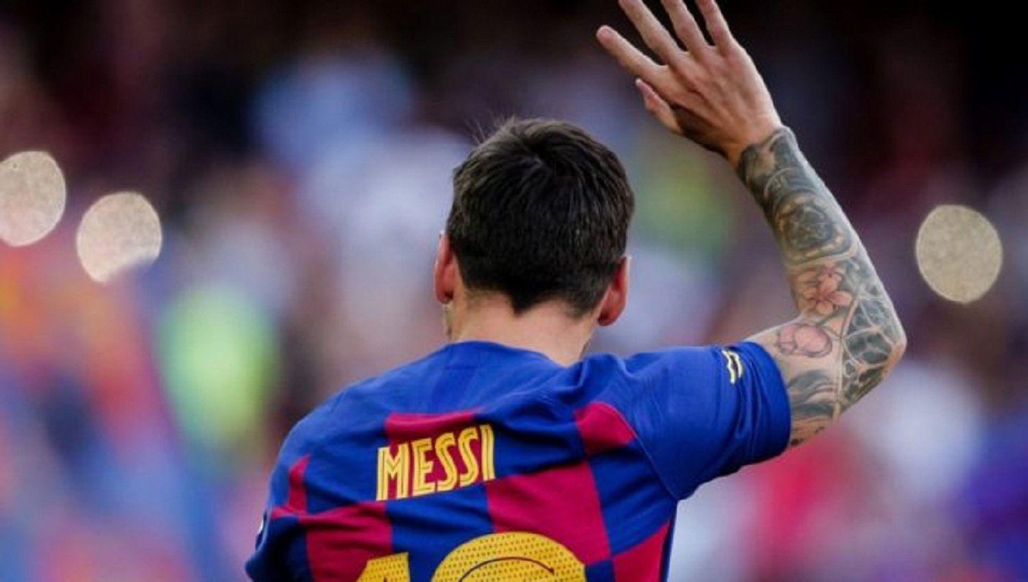 El tiempo que debe tener en cuenta Messi para fichar en otro club