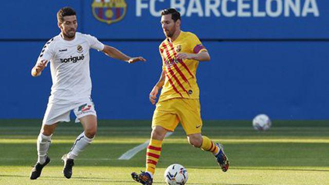 Con Messi de titular arrancoacute la era Koeman en Barcelona