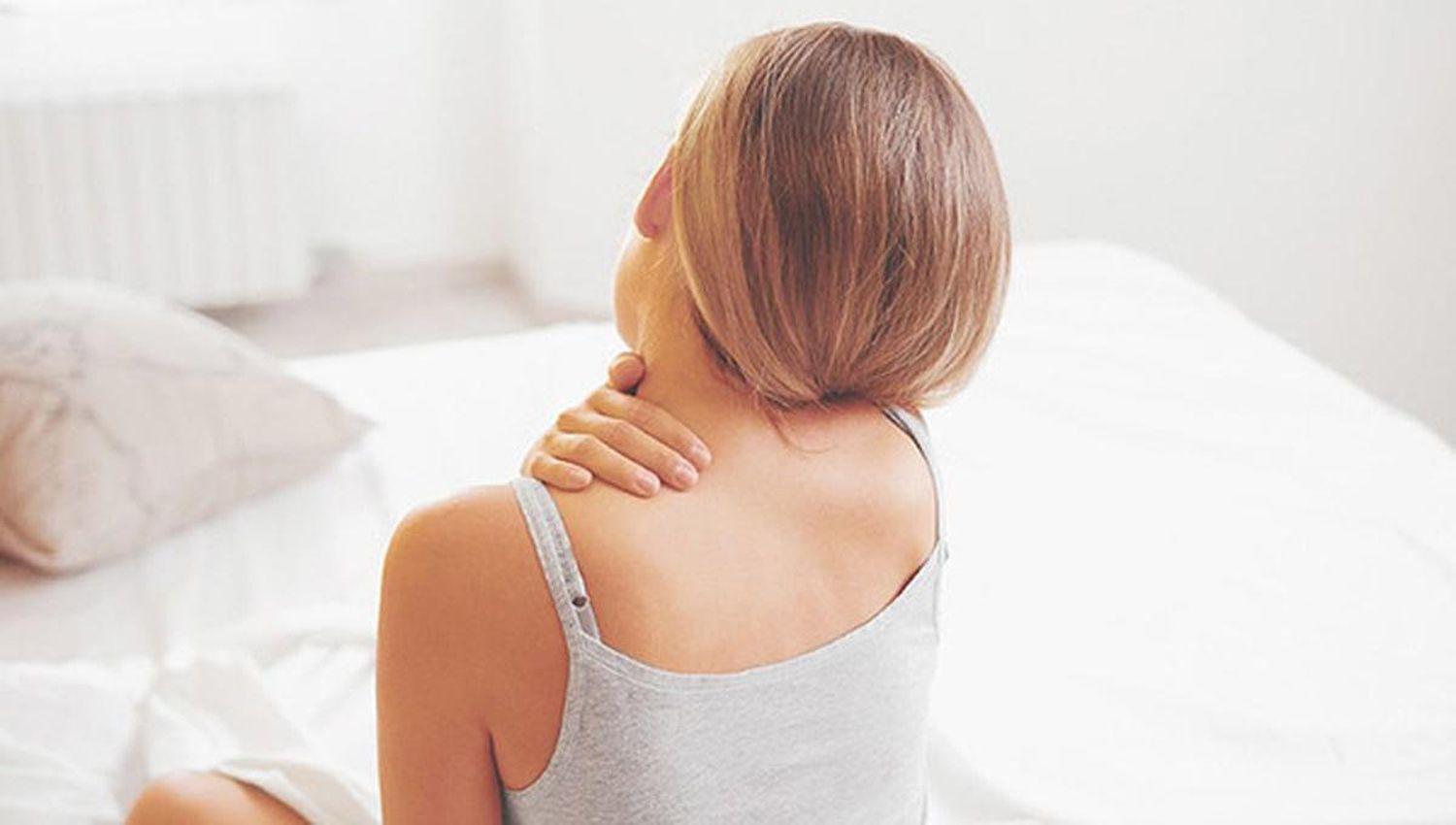 El dolor muscular seraacute incluido como nuevo siacutentoma para casos sospechosos de coronavirus