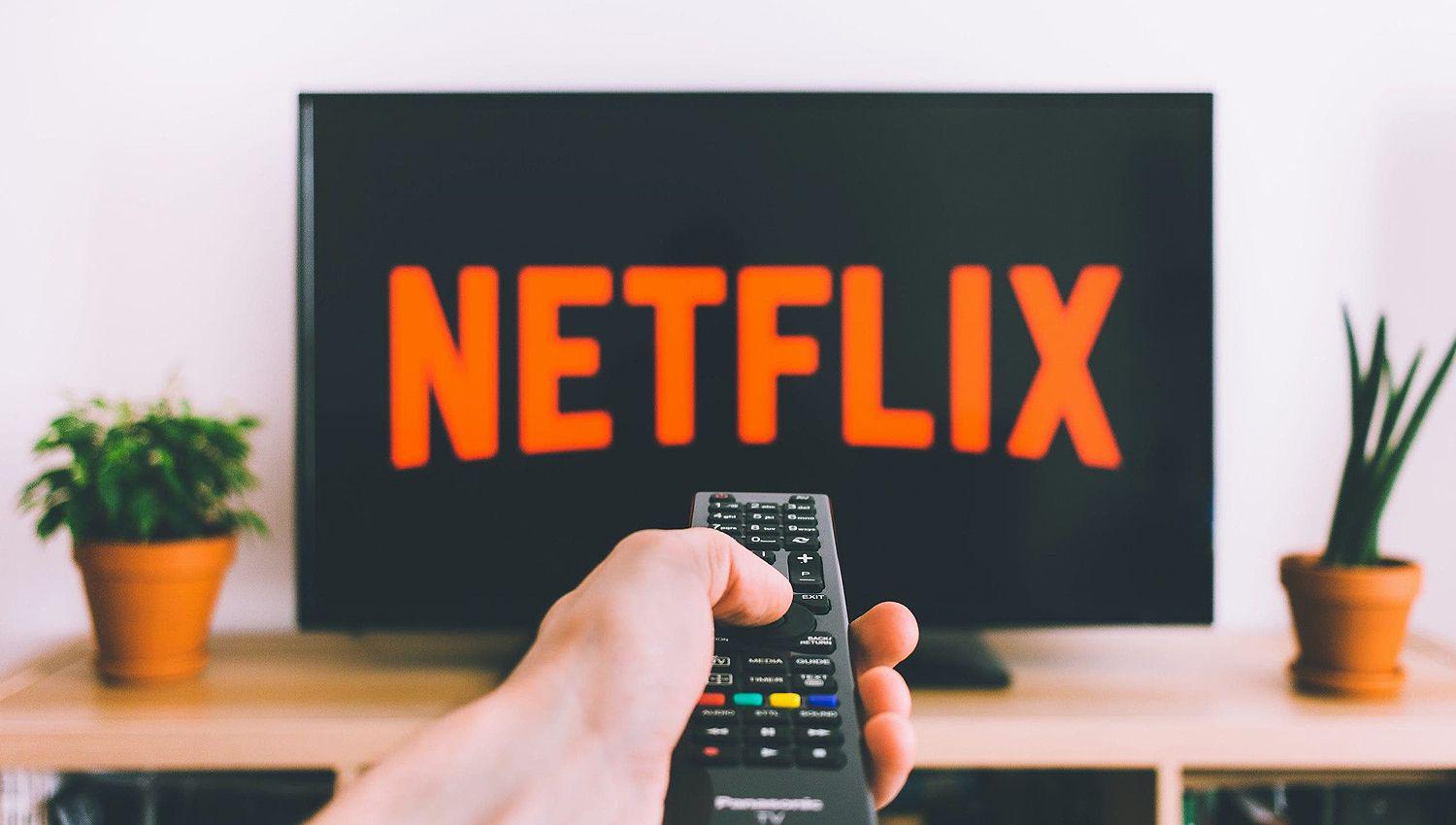 Servicios como Netflix y Spotify facturados en pesos no pagaraacuten el nuevo impuesto
