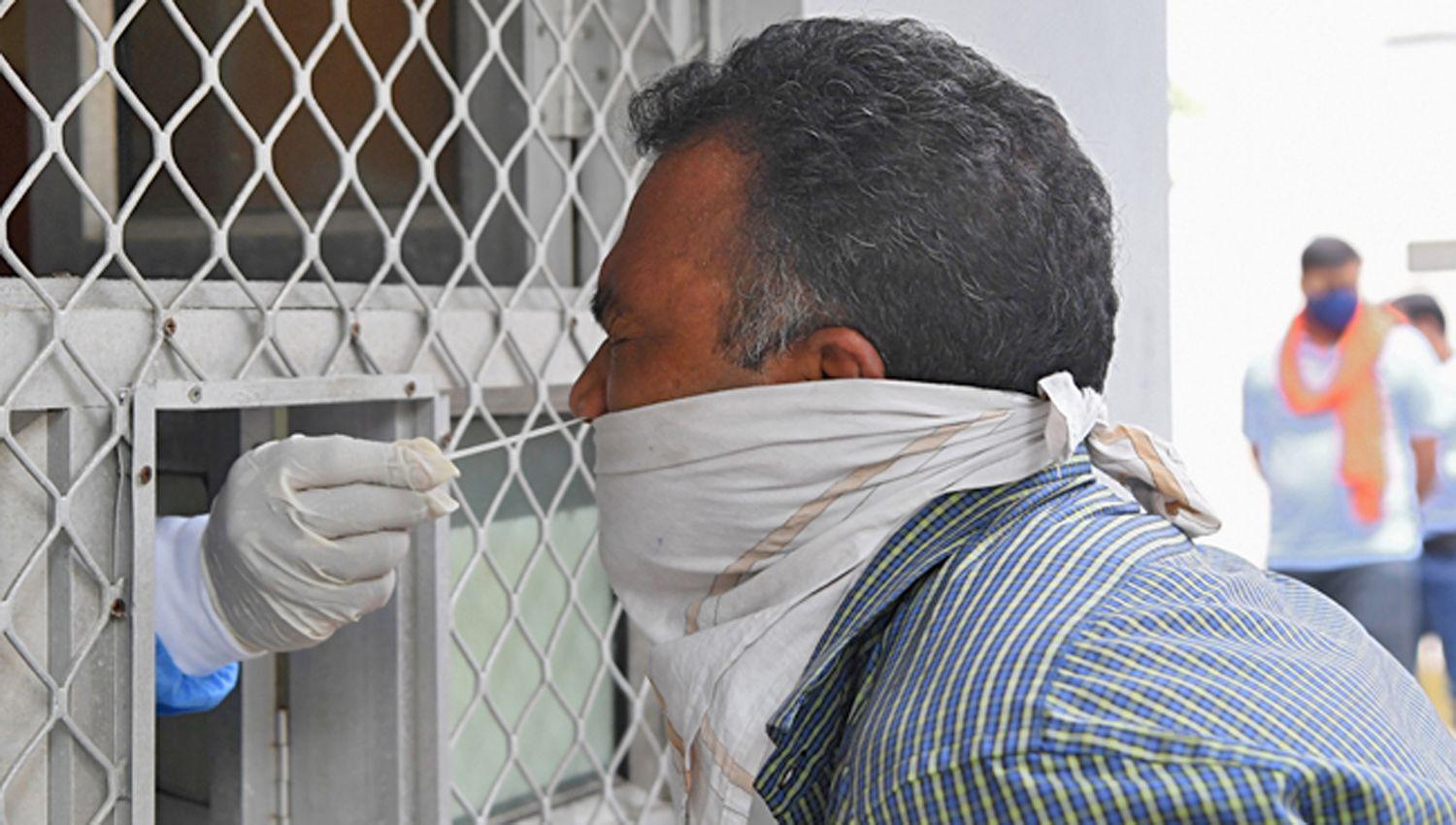 India superoacute los 5 millones de contagios por la pandemia