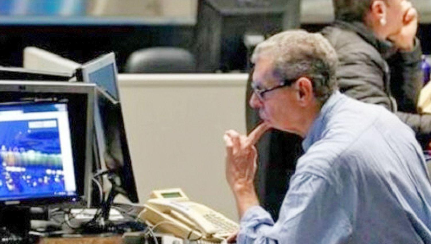 Liberan transferencias entre cuentas de moneda extranjera