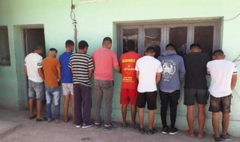 Irresponsables- 247 personas fueron detenidas ayer por violar el distanciamiento social