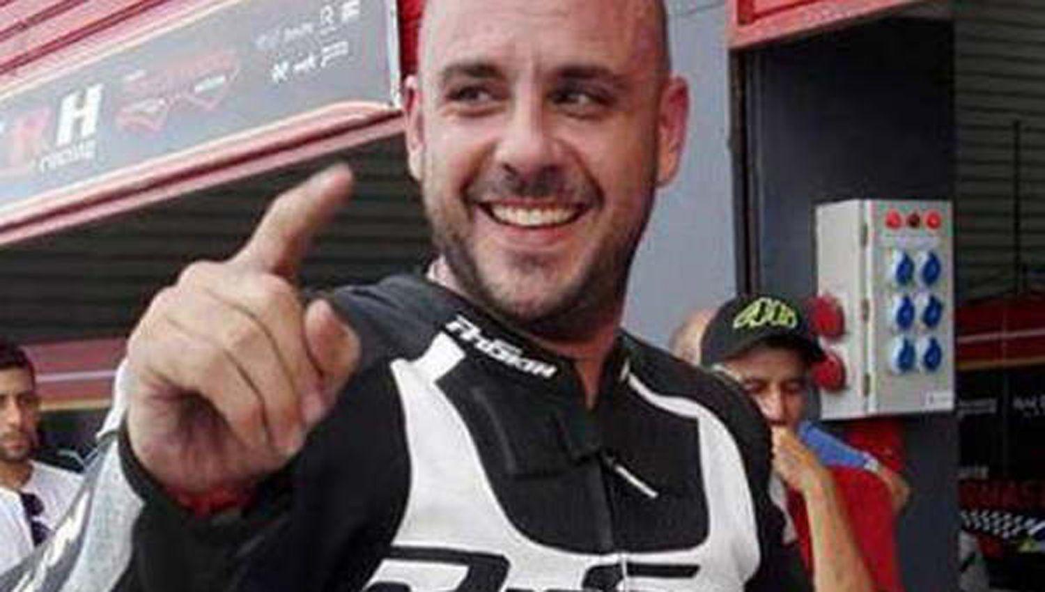 Alberto Auad Cavallotti se lucioacute en el Superbike