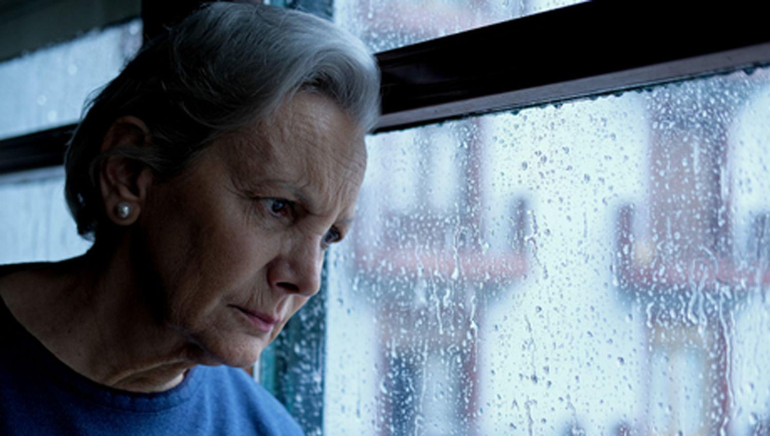 Soledad perdoacuten dolor humano y las cicatrices de una comunidad  dividida por ideologiacuteas poliacuteticas  son reveladas en ldquoPatriardquo