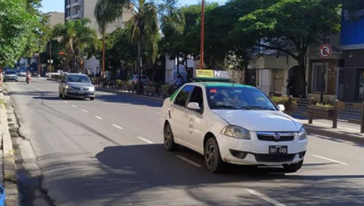 Extienden los horarios de circulacioacuten de taxis y radiotaxis