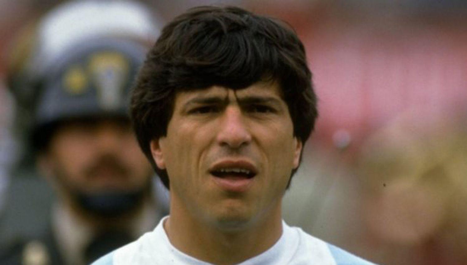 Daniel Passarella en la lista de los 10 mejores defensores de la historia