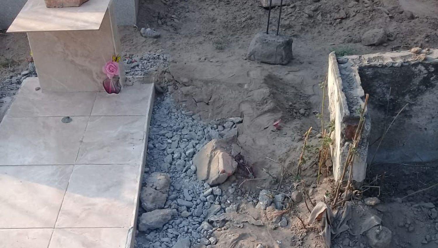 Hombre denuncioacute que enterraron un cuerpo en la tumba de su familia