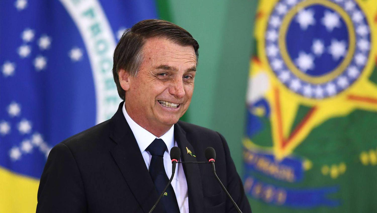 Bolsonaro volvioacute a criticar a Alberto Fernaacutendez- ldquoLos argentinos tienen lo que se merecenrdquo