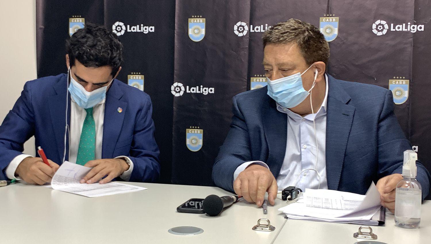Acuerdo sin precedentes entre el baacutesquet argentino y el fuacutetbol espantildeol