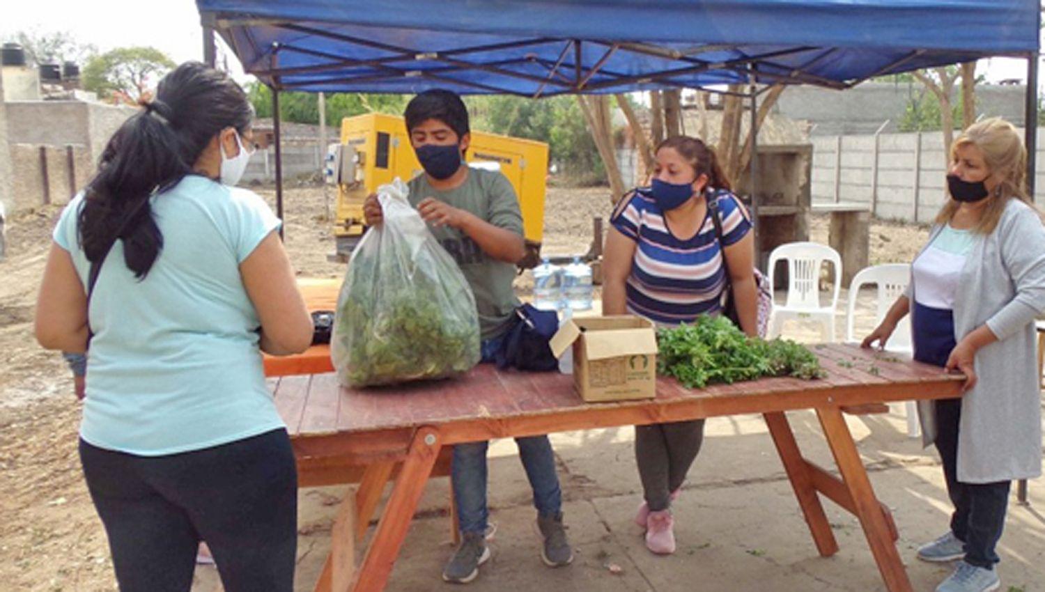 Se realizaraacute en La Banda la segunda jornada de comercializacioacuten de los productores locales