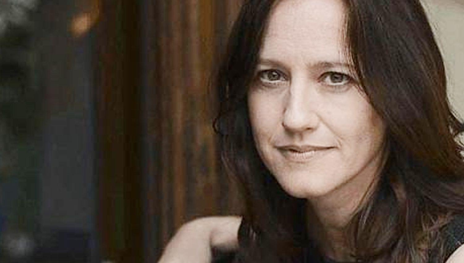 VIDEO Denise Sciammarella una doctora en Fiacutesica que le contoacute a EL LIBERAL por queacute conformoacute una orquesta femenina de tango y es apasionada por la chacarera