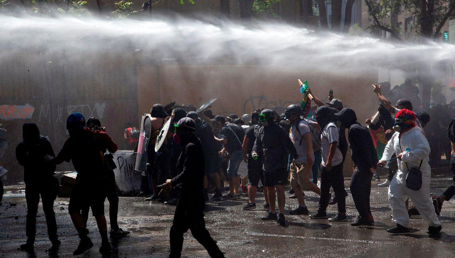 Incidentes en las protestas a un antildeo del estallido social en Chile