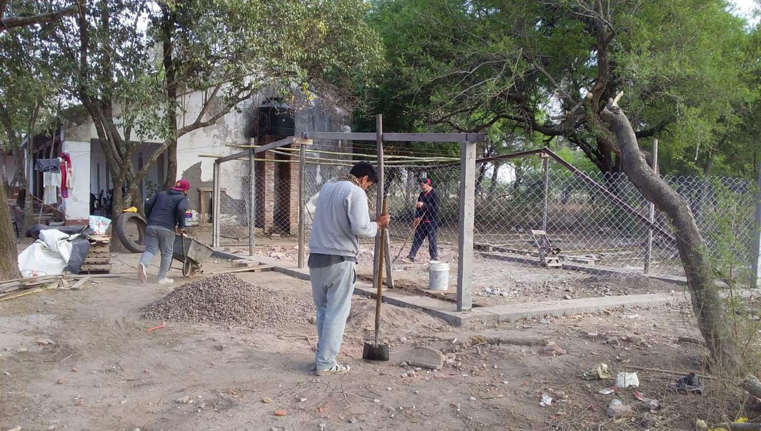 Preparan un centro de demostracioacuten de produccioacuten de huertas en Vinaraacute