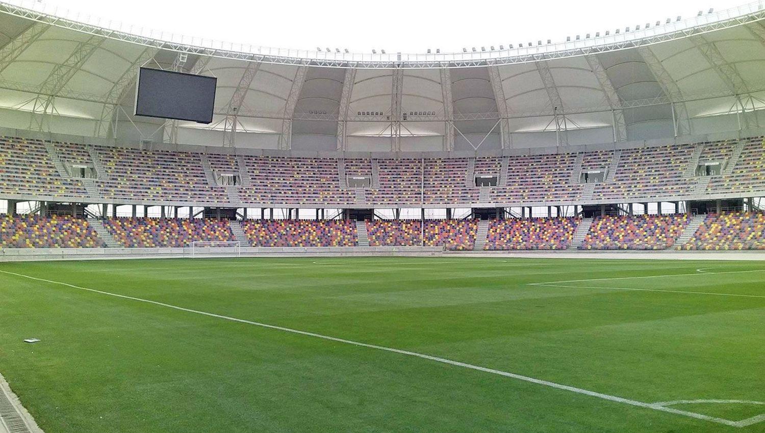 El Estadio Madre de Ciudades est� pr�cticamente finalizado y podría recibir al seleccionado argentino el próximo mes 

