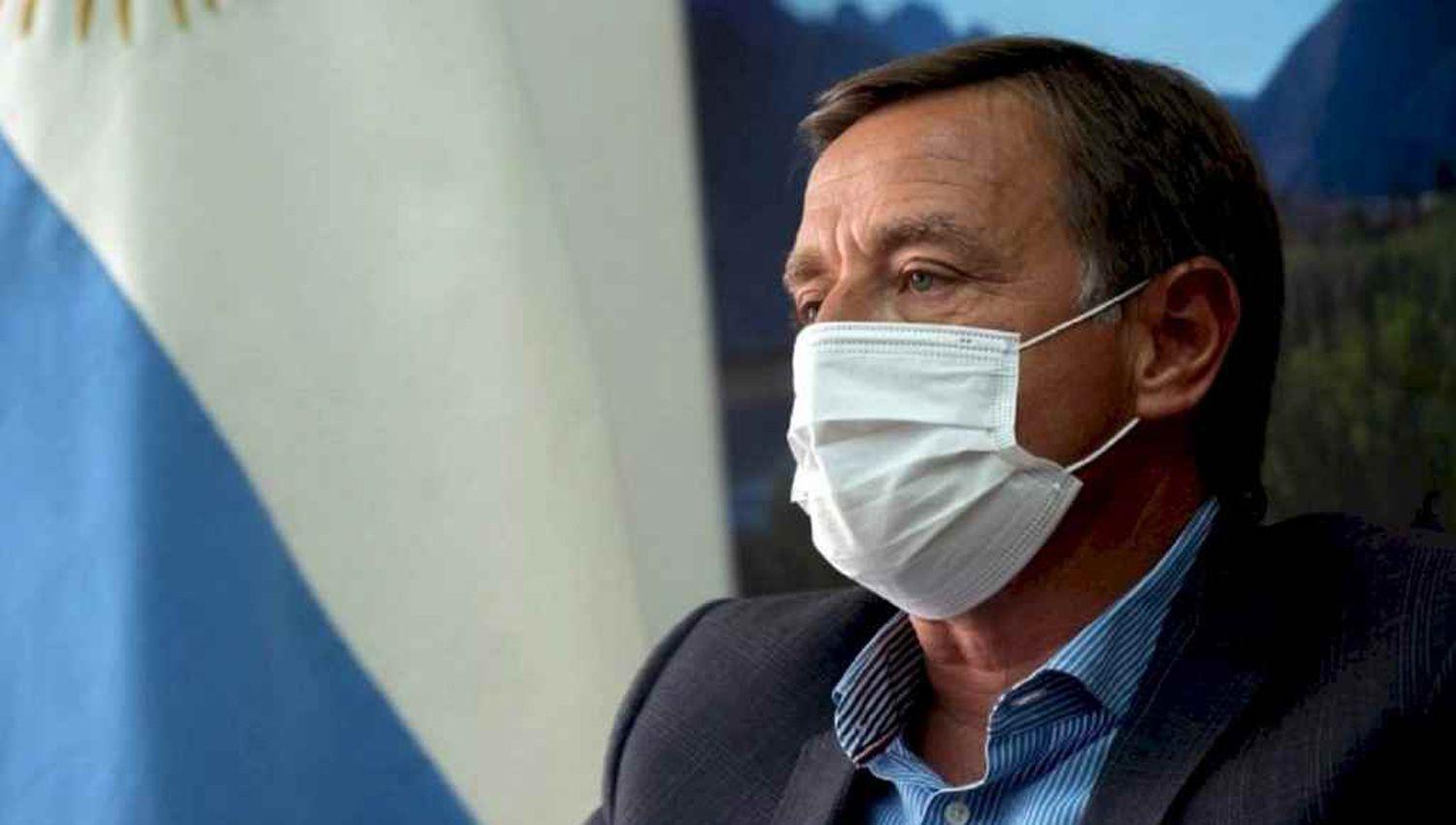 El gobernador de Mendoza aislado porque su hija adolescente dio positivo de coronavirus