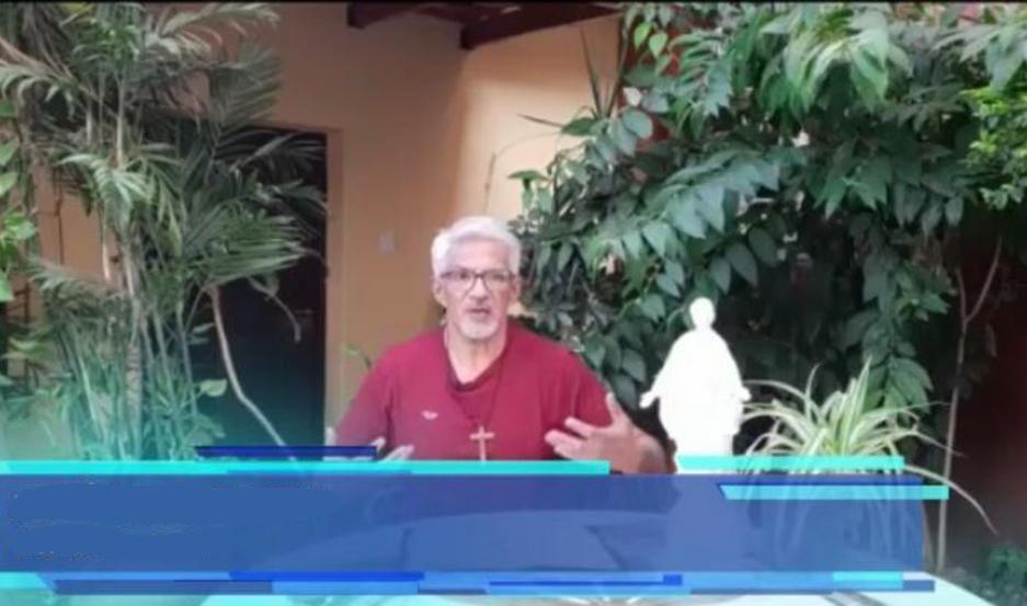 VIDEO  Padre Ramiacuterez- El mandamiento maacutes importante