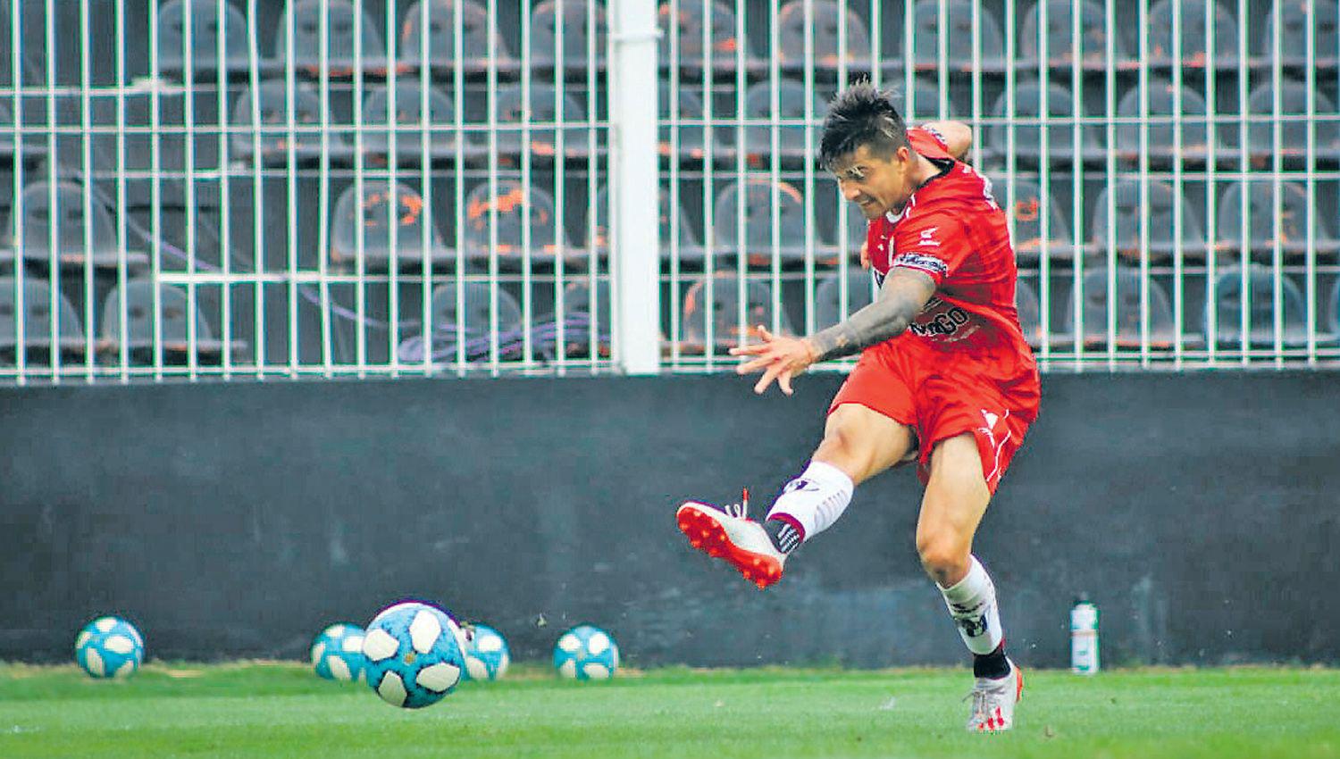 Abel Argañaraz tiene casi garantizada la titularidad el próximo domingo cuando Central Córdoba reciba a Independiente y quiere aprovecharlo
