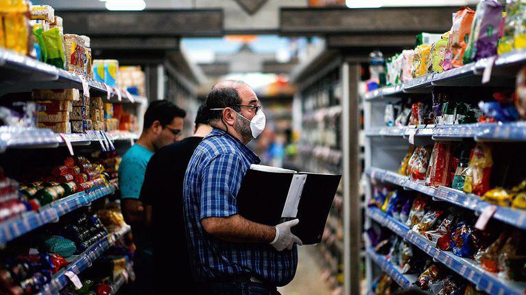 En agosto las ventas en los supermercados bajaron 57-en-porciento-