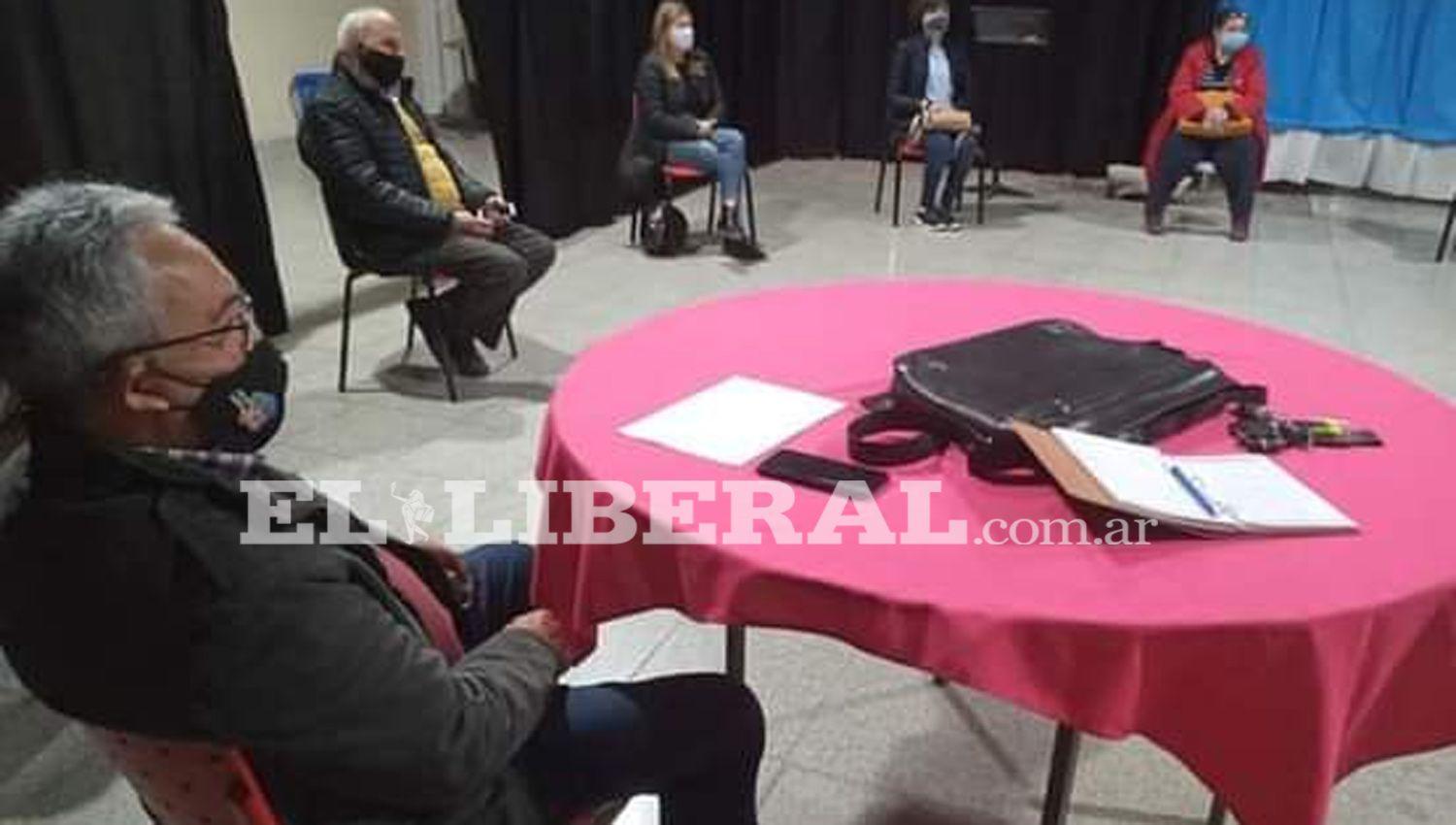 Fijaron nuevos horarios de circulacioacuten para Antildeatuya