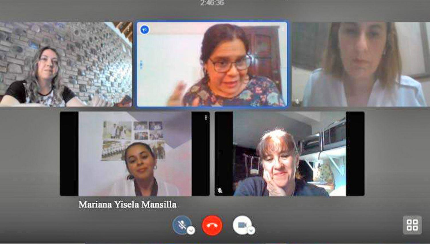 Mediante las TIC se recibieron 3 alumnos en un instituto loretano