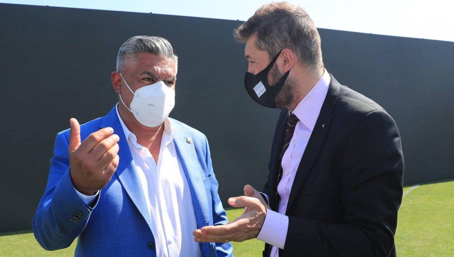 River Plate y Banfield fue postergado para el martes- lo decidioacute la LPF