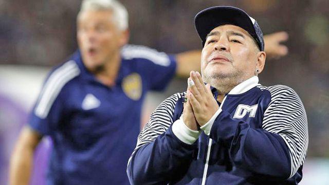 ldquoDiego Maradona tiene un cuadro  de abstinencia y quedaraacute internadordquo