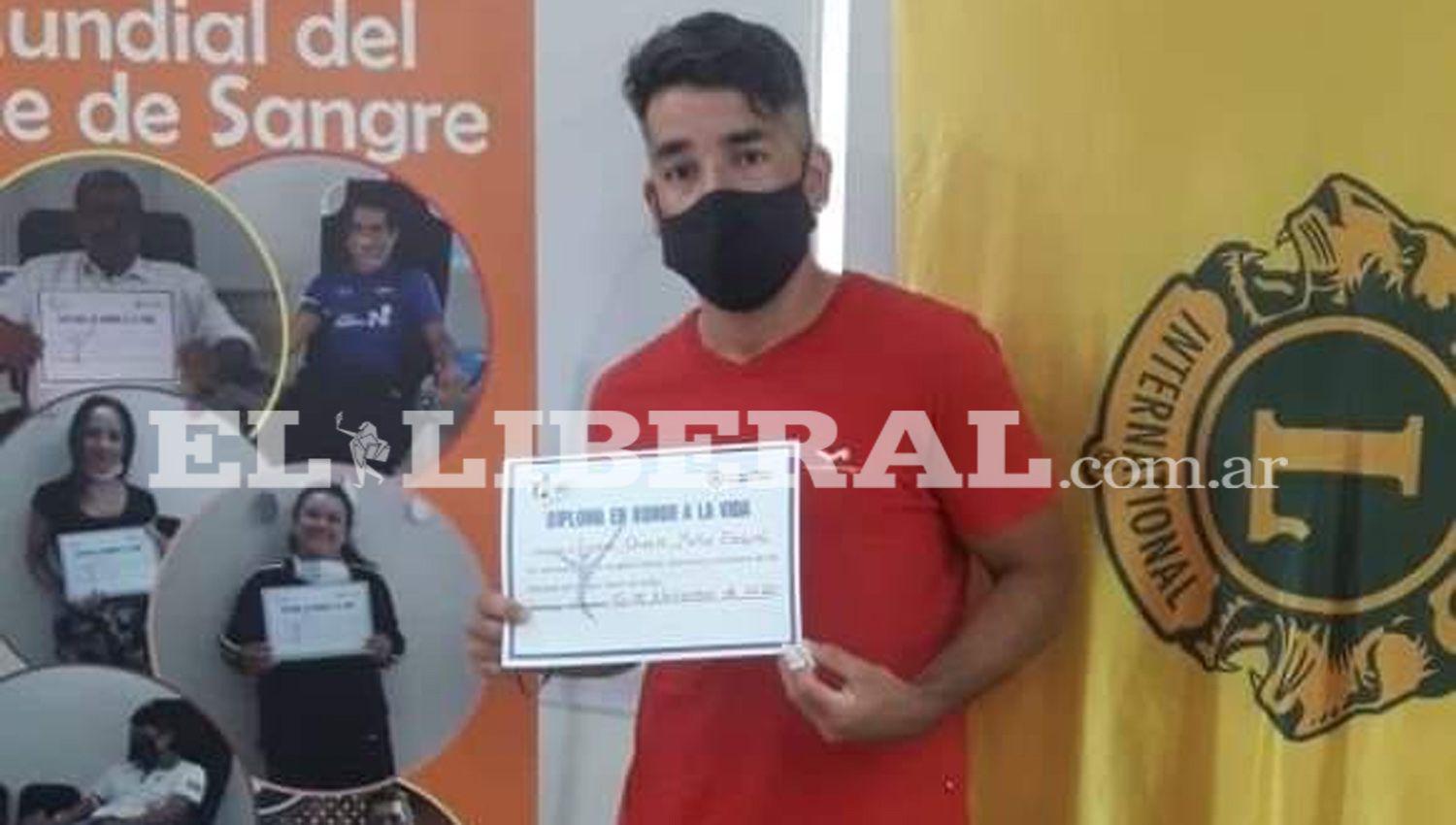 El Club de Leones Santiago de Estero se suma a la campantildea de donacioacuten de sangre