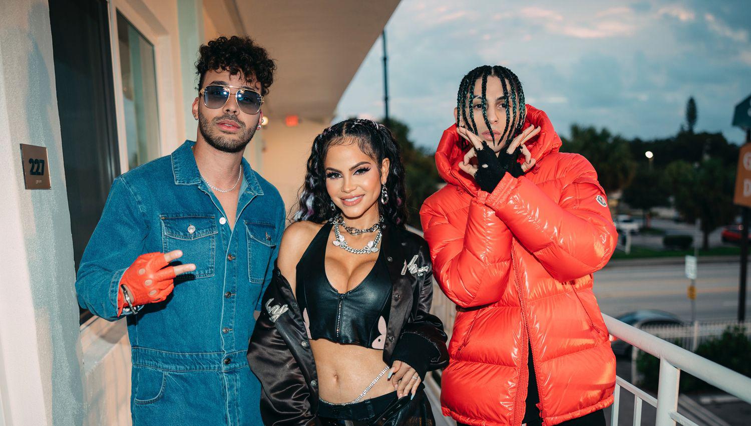 VIDEO El trapero argentino Khea suma talentos a su propuesta al cantar ldquoAyer me llamoacute mi exrdquo con Prince Royce y Natti Natasha