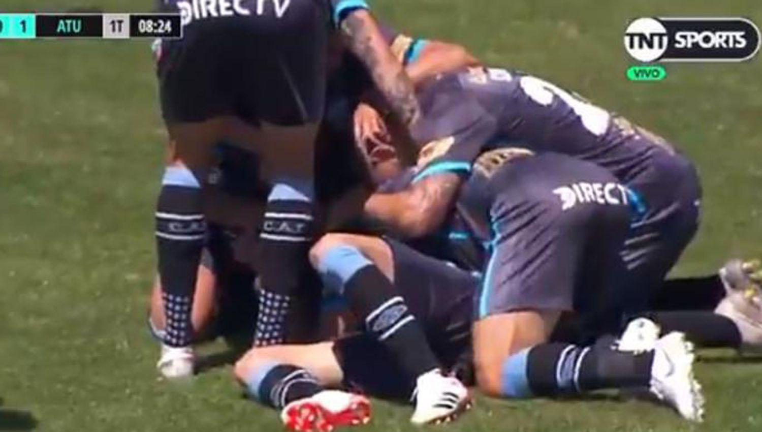 Atleacutetico Tucumaacuten tuvo su recompensa y le ganoacute a Arsenal