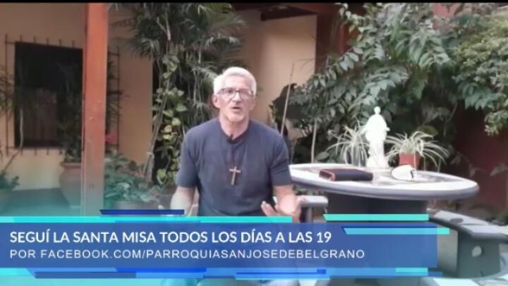 VIDEO  El padre Ramiacuterez reflexionoacute la paraacutebola de los previsores y siempre listos