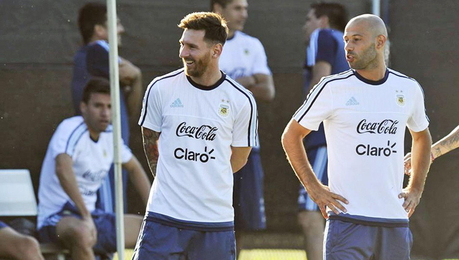 Messi despidioacute a Mascherano y Gago en las redes sociales