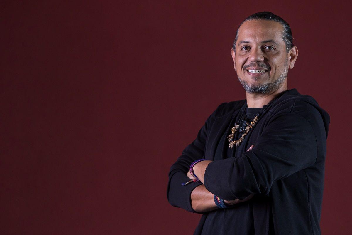 VIDEO  El ldquoIndiordquo Lucio Rojas celebraraacute el Diacutea la Muacutesica con un show streaming desde el patio de su casa en Anisacate