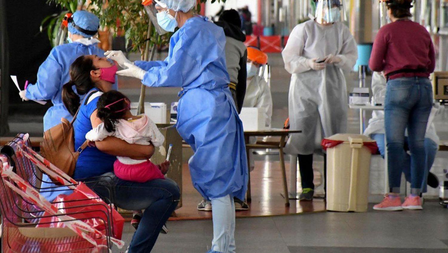 En Argentina se reportaron 10097 contagios y 186 nuevas muertes a causa del coronavirus