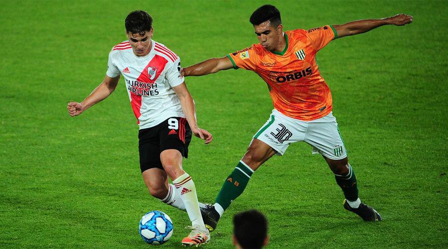 River derrotoacute a Banfield en el Florencio Sola por la Copa de la Liga Profesional