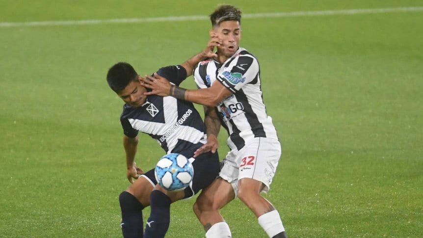 Central Coacuterdoba empatoacute con Independiente por la Copa de la Liga Profesional