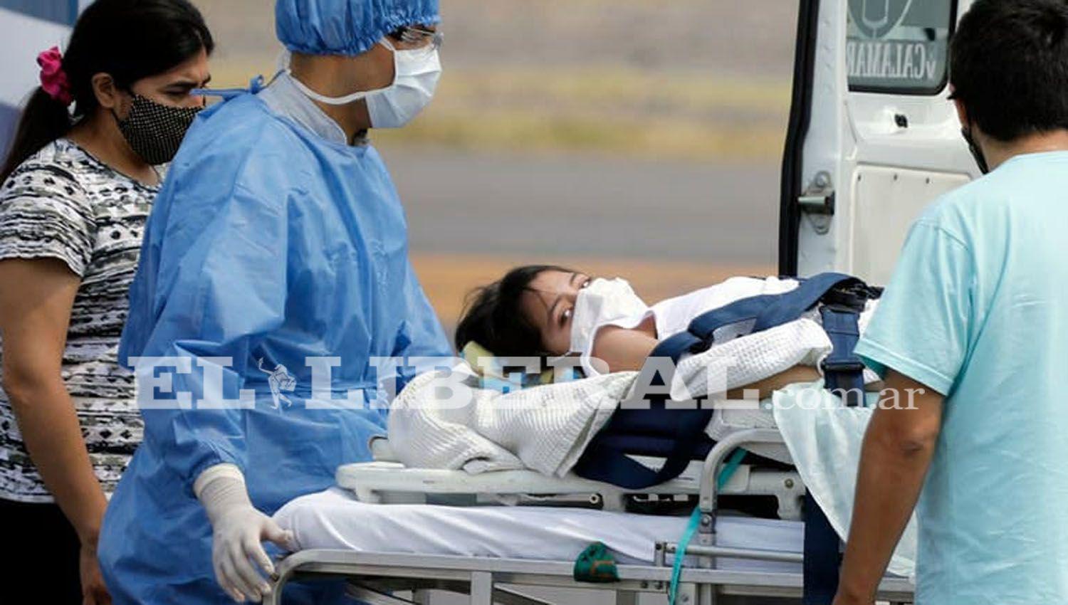 IMaacuteGENES  Abigail ya estaacute en Buenos Aires para ser revisada por los meacutedicos del hospital Austral