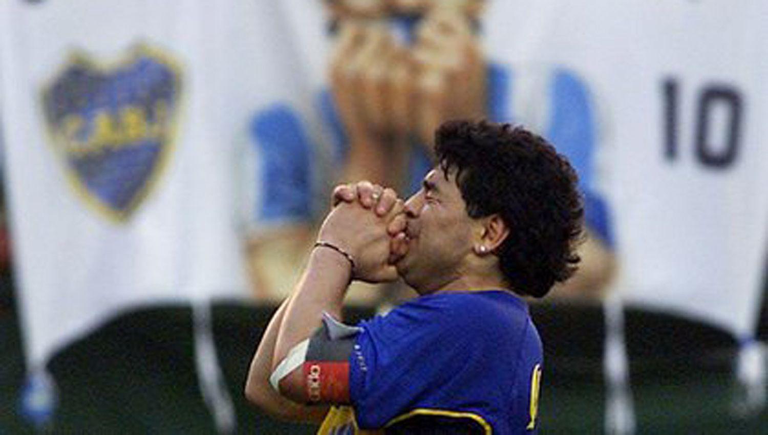 Conmebol reprogramoacute el partido de Boca por la muerte de Diego Maradona