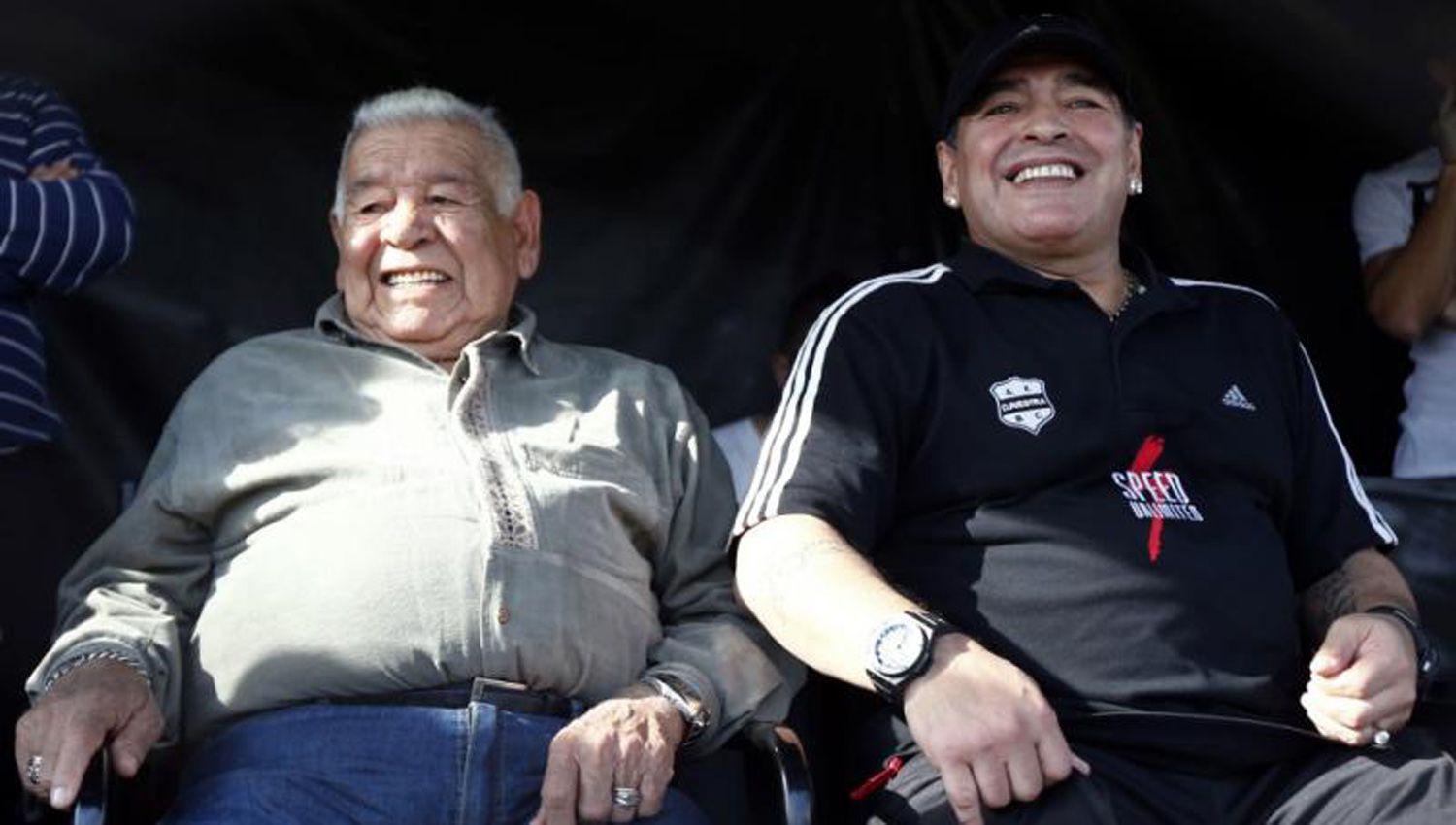 La vida de Maradona habriacutea tenido ascendencia con raices santiaguentildeas