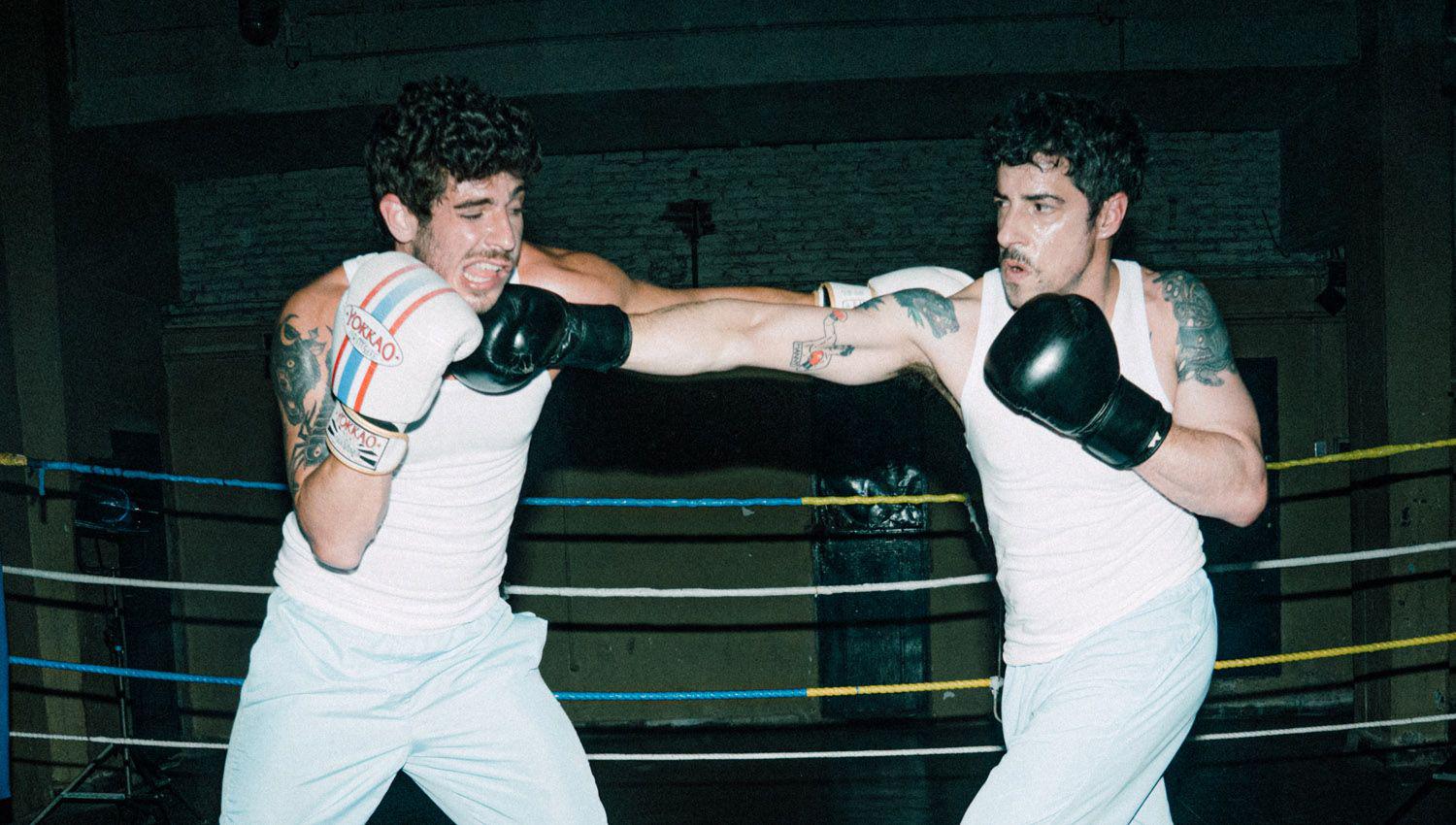 Con ldquoLa Diariardquo el cantante Tomi Lago busca reinventar los tangos y los boleros para llegar a las nuevas generaciones