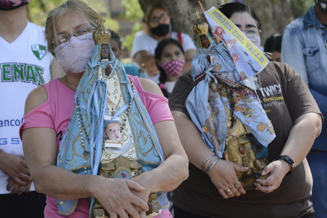 Emocioacuten y alegriacutea en los fieles de la Virgen del Valle- las mejores imaacutegenes de la celebracioacuten