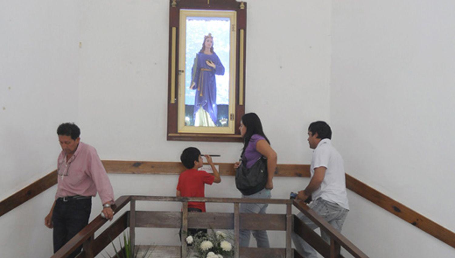 Hoy daraacute comienzo  el triduo patronal en  honor a Santa Luciacutea