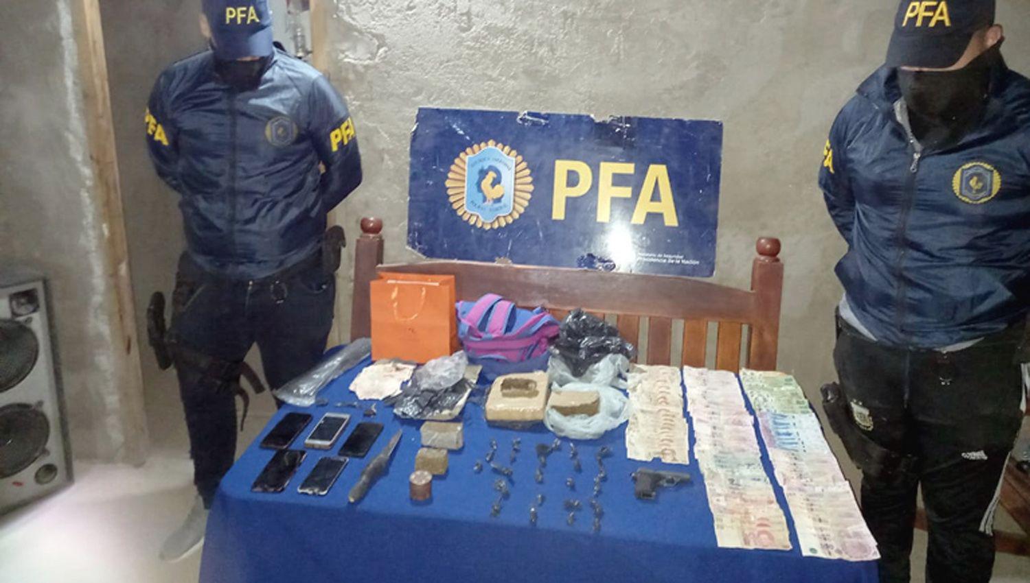 Dos mujeres manejaban quioscos narcos en La Banda y fueron detenidas