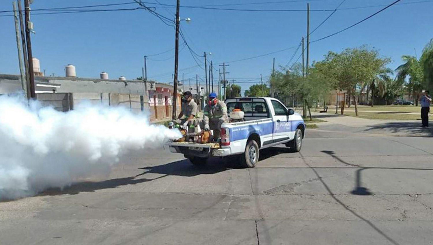 La Municipalidad de la Capital continuacutea desplegando un amplio operativo de fumigacioacuten contra los mosquitos