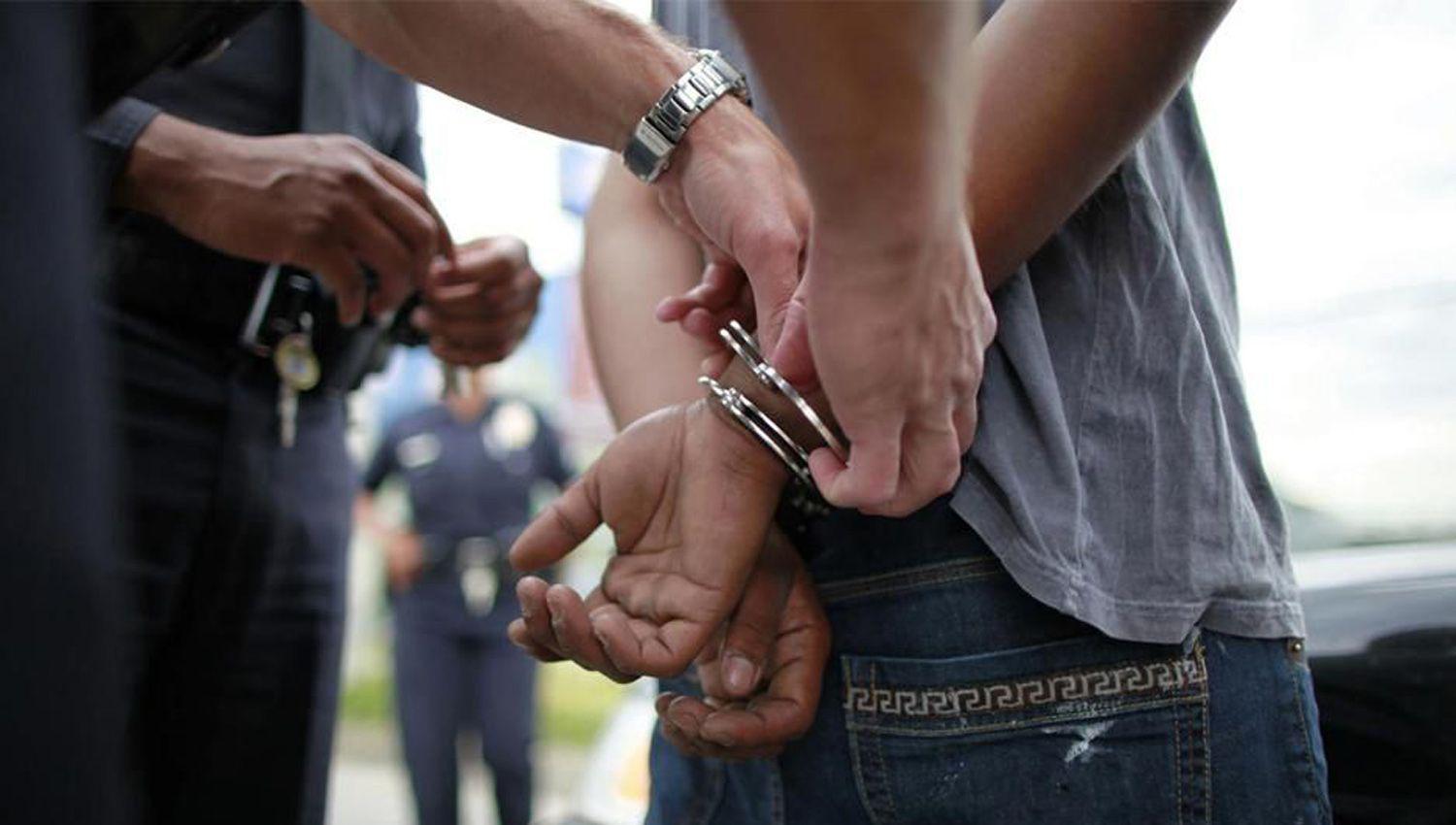 La Policía irrumpió ayer a primera hora en la casa del agresor y lo redujo