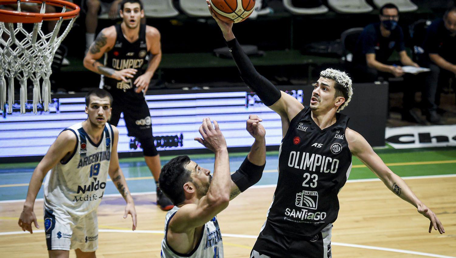 Oliacutempico metioacute un triunfazo en suplementario ante Argentino de Juniacuten