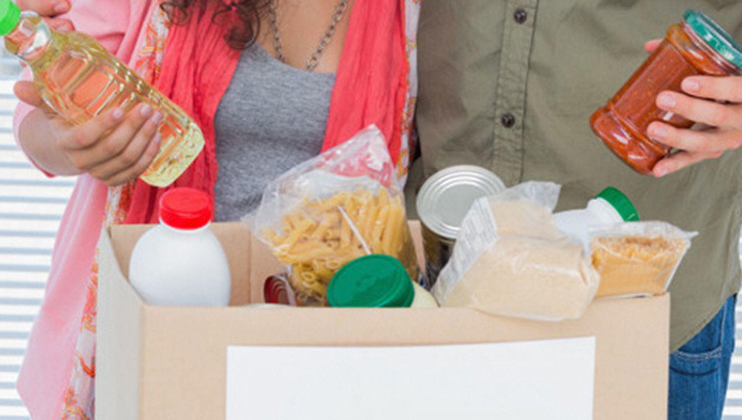 Corazones Solidarios Bandentildeos entregaraacute viandas en Nochebuena